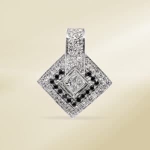 18K White Gold with Round Cut and Cluster Diamonds Pendant